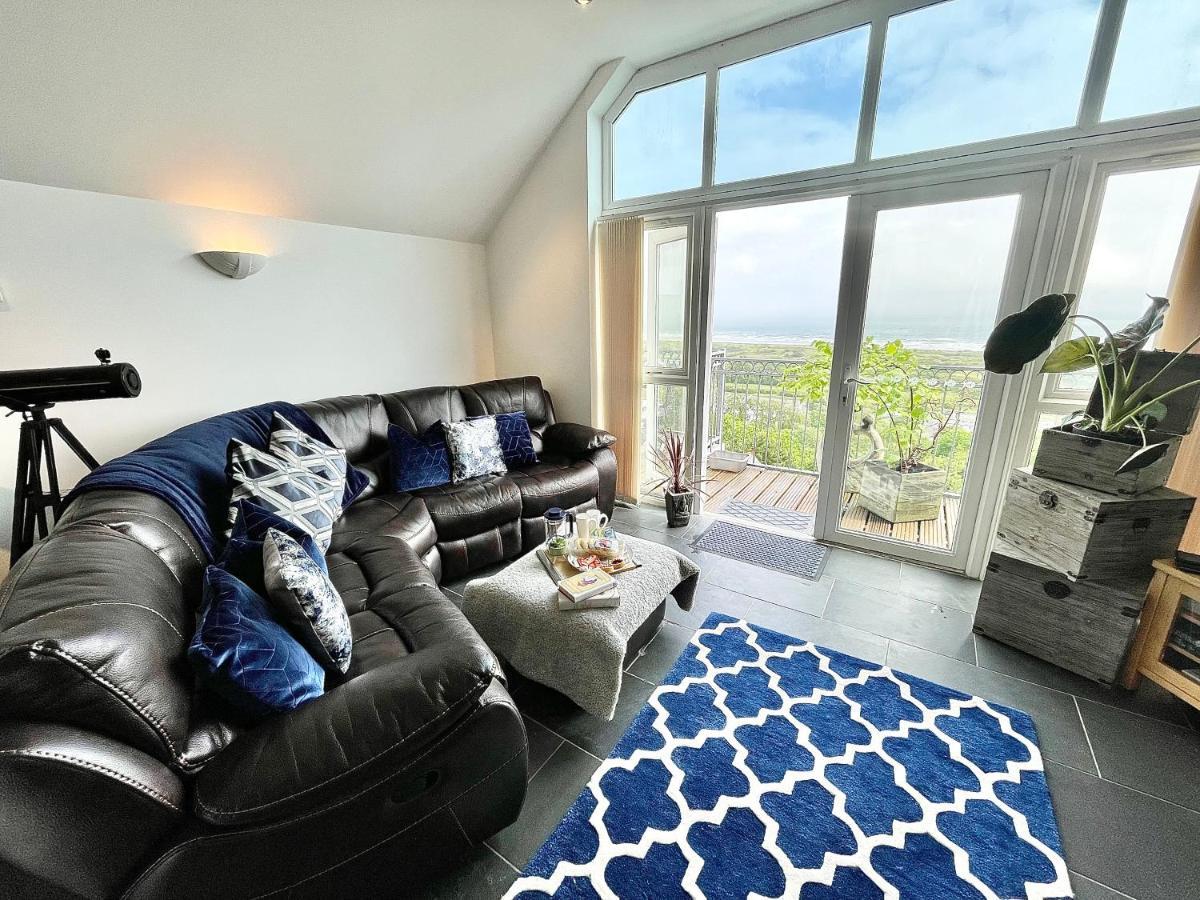 The Mermaids Watch Pendine Dog Friendly With Cymru Holidays エクステリア 写真